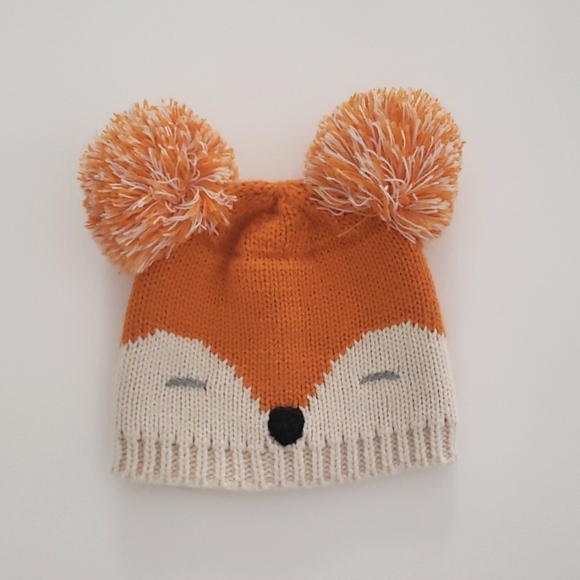 Other - Kids fox beanie with pompoms